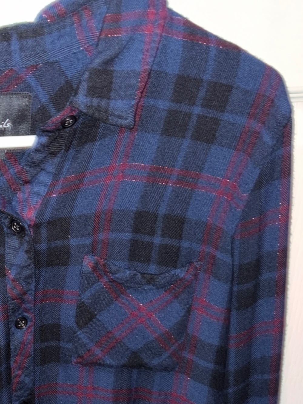LIKE NEW! Women's Rails Navy/Plum Flannel Button Down - LARGE - Picture 8 of 8